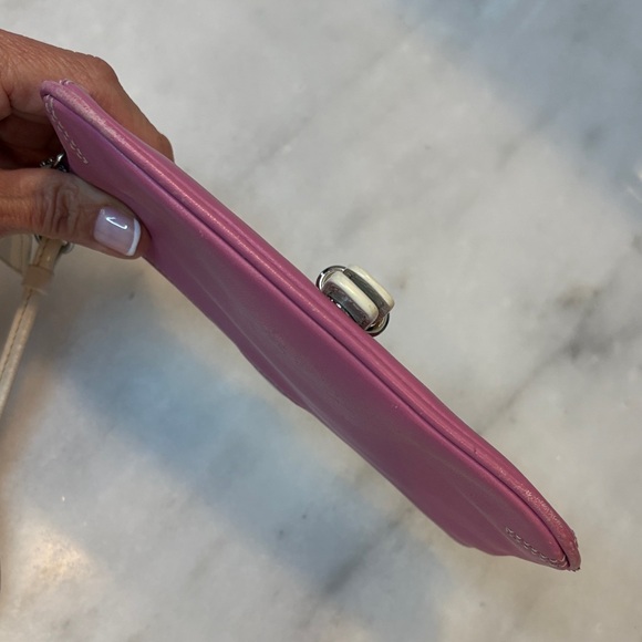 Coach Leather Buckle Large Wristlet Clutch Bag - Picture 8 of 15